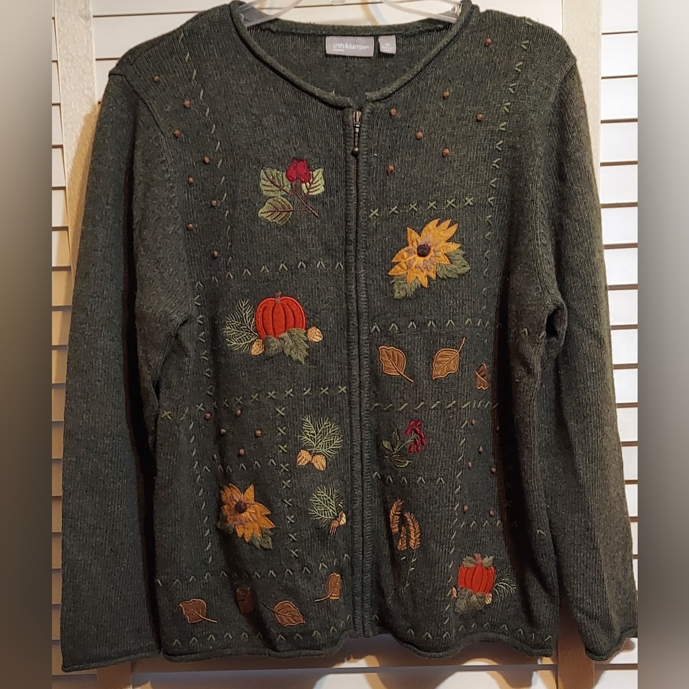 Croft & Barrow Woman Hand Stitched Cardigan Sweater XL with Autumn Motifs